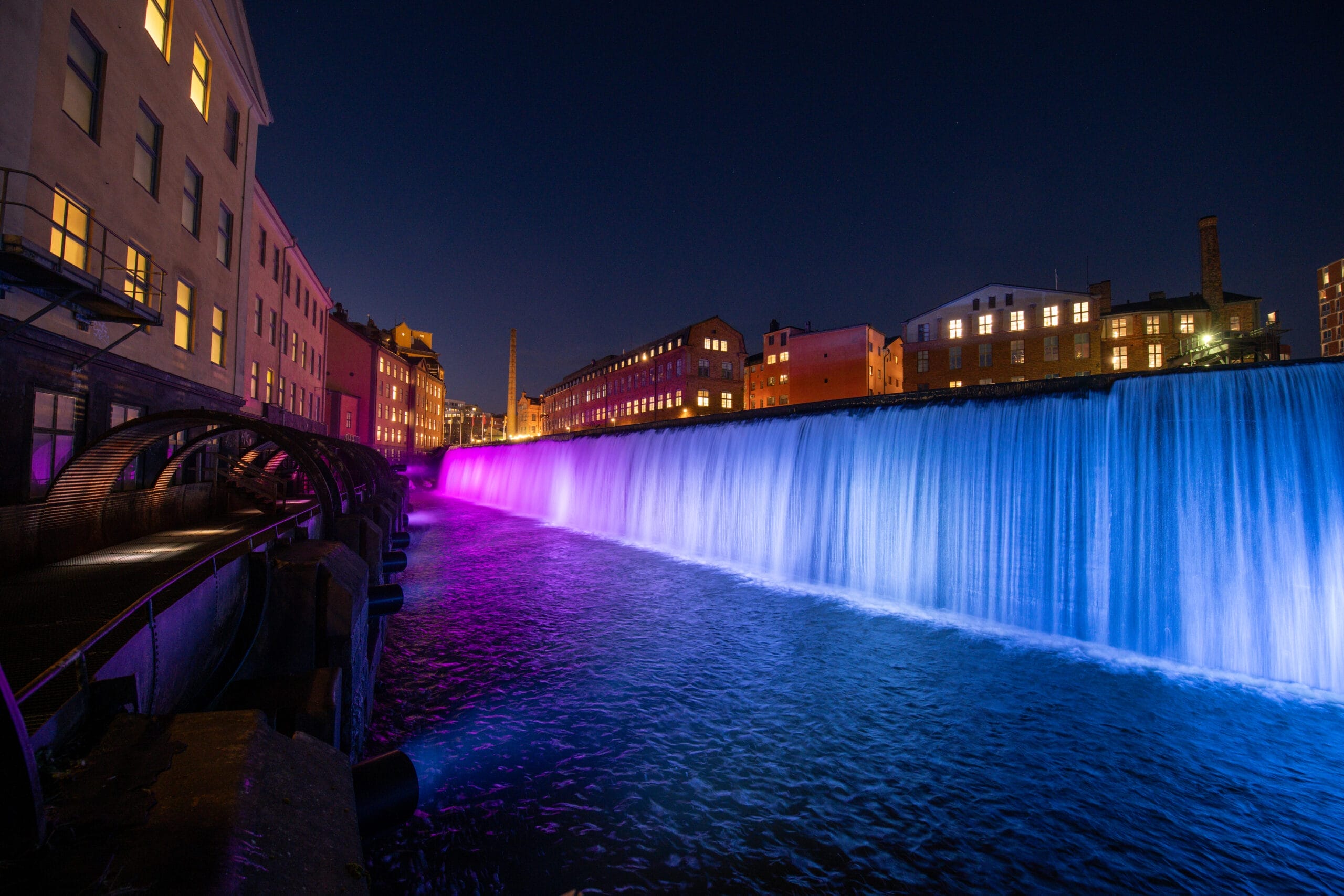 norrköping-vattenfall-ljusdesign-ljussättning-kreativ-teknik-michael-hallbert